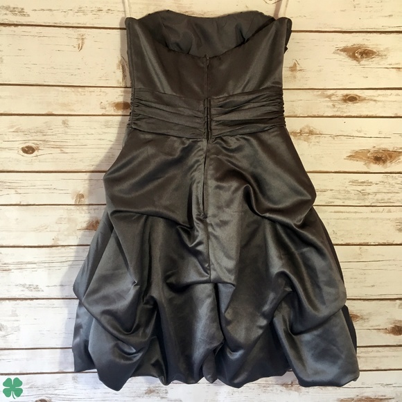 David's Bridal Gray Strapless Dress Size 2 - Picture 4 of 10